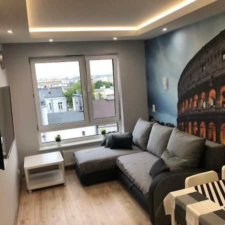 Klimatyzowany Apartament Roma Z Garazem Podziemnym Kielce Ngoại thất bức ảnh