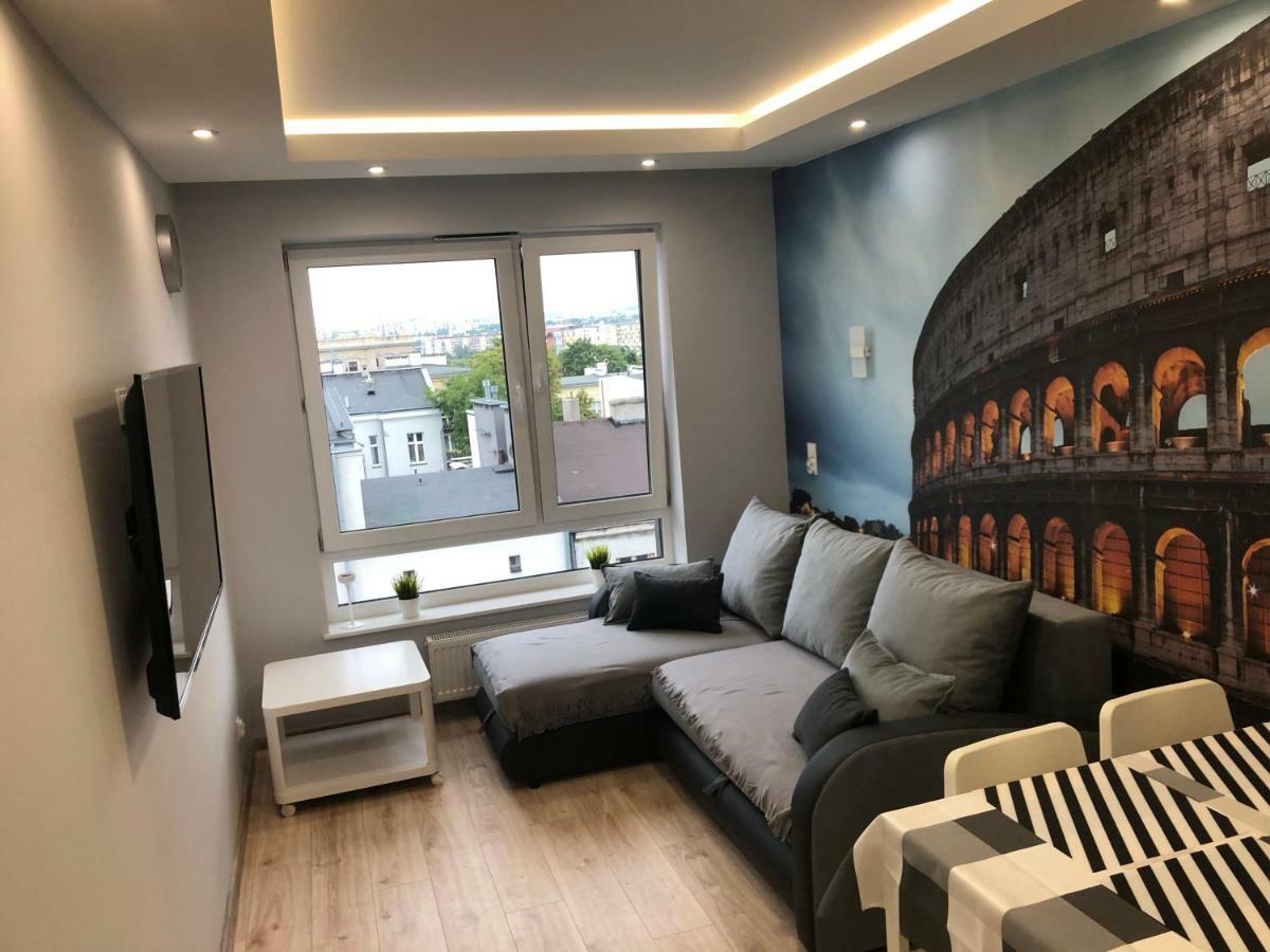 Klimatyzowany Apartament Roma Z Garazem Podziemnym Kielce Ngoại thất bức ảnh