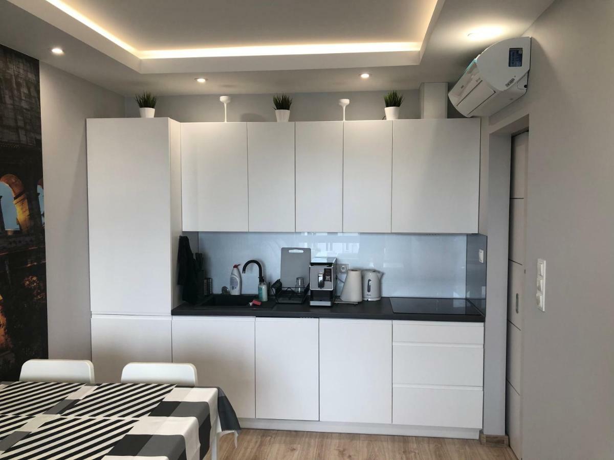 Klimatyzowany Apartament Roma Z Garazem Podziemnym Kielce Ngoại thất bức ảnh