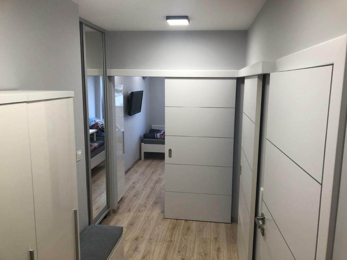 Klimatyzowany Apartament Roma Z Garazem Podziemnym Kielce Ngoại thất bức ảnh
