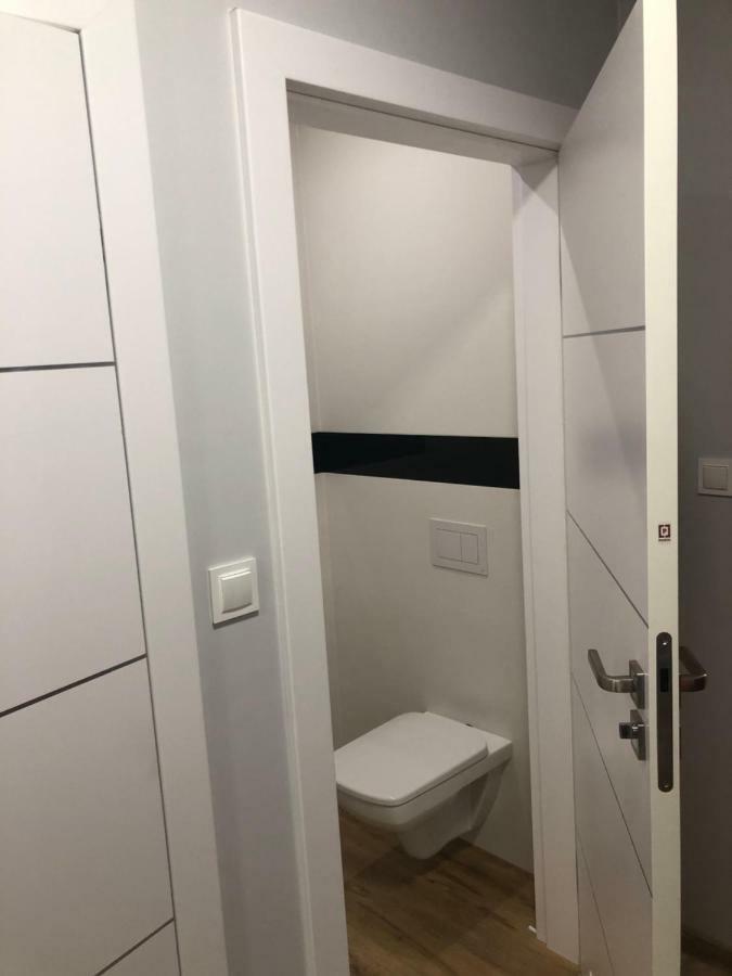Klimatyzowany Apartament Roma Z Garazem Podziemnym Kielce Ngoại thất bức ảnh