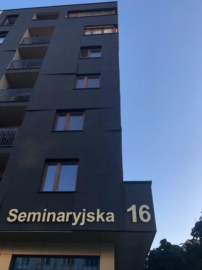 Klimatyzowany Apartament Roma Z Garazem Podziemnym Kielce Ngoại thất bức ảnh
