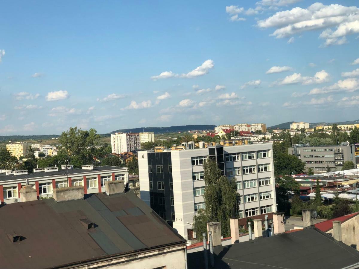 Klimatyzowany Apartament Roma Z Garazem Podziemnym Kielce Ngoại thất bức ảnh