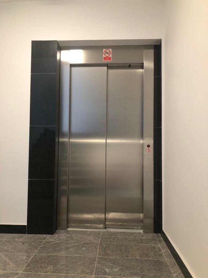 Klimatyzowany Apartament Roma Z Garazem Podziemnym Kielce Ngoại thất bức ảnh