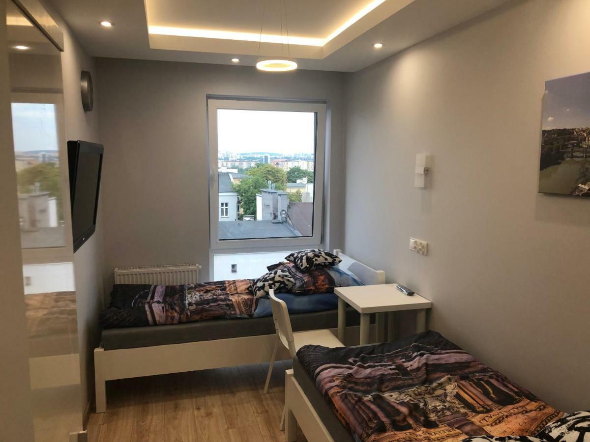 Klimatyzowany Apartament Roma Z Garazem Podziemnym Kielce Ngoại thất bức ảnh