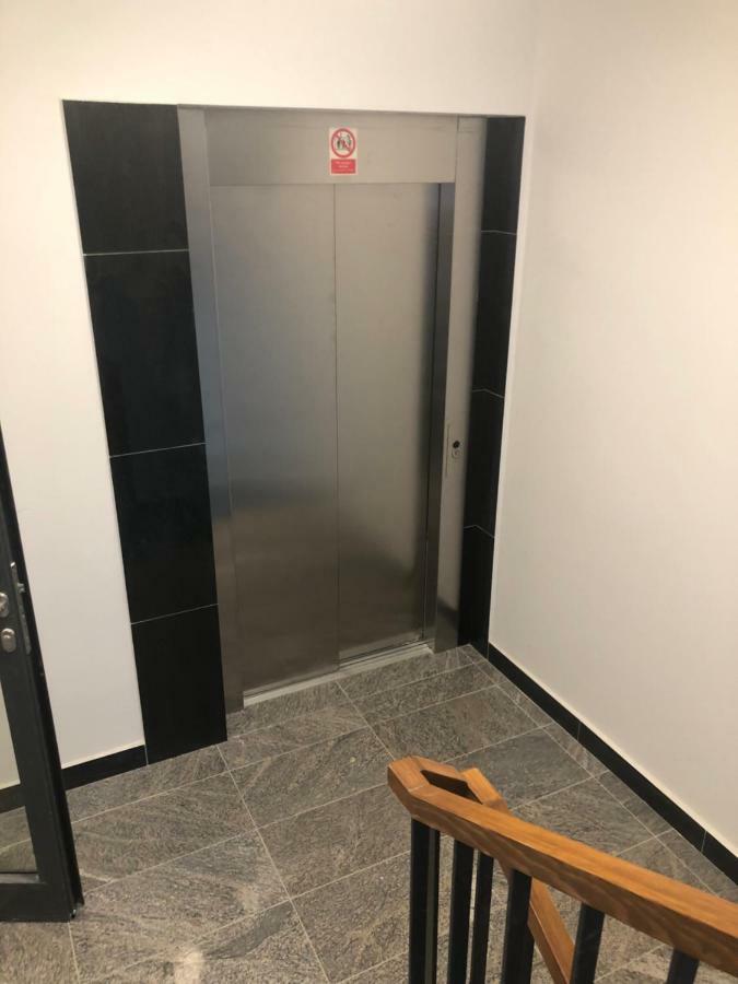 Klimatyzowany Apartament Roma Z Garazem Podziemnym Kielce Ngoại thất bức ảnh